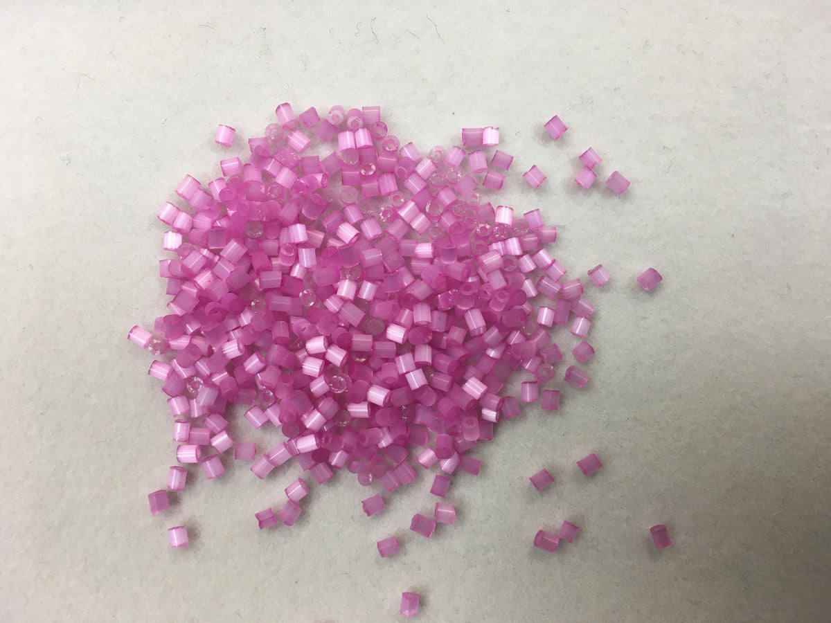 2mm Size 15/0 24g tube Cylindica Seed Beads Fuschia