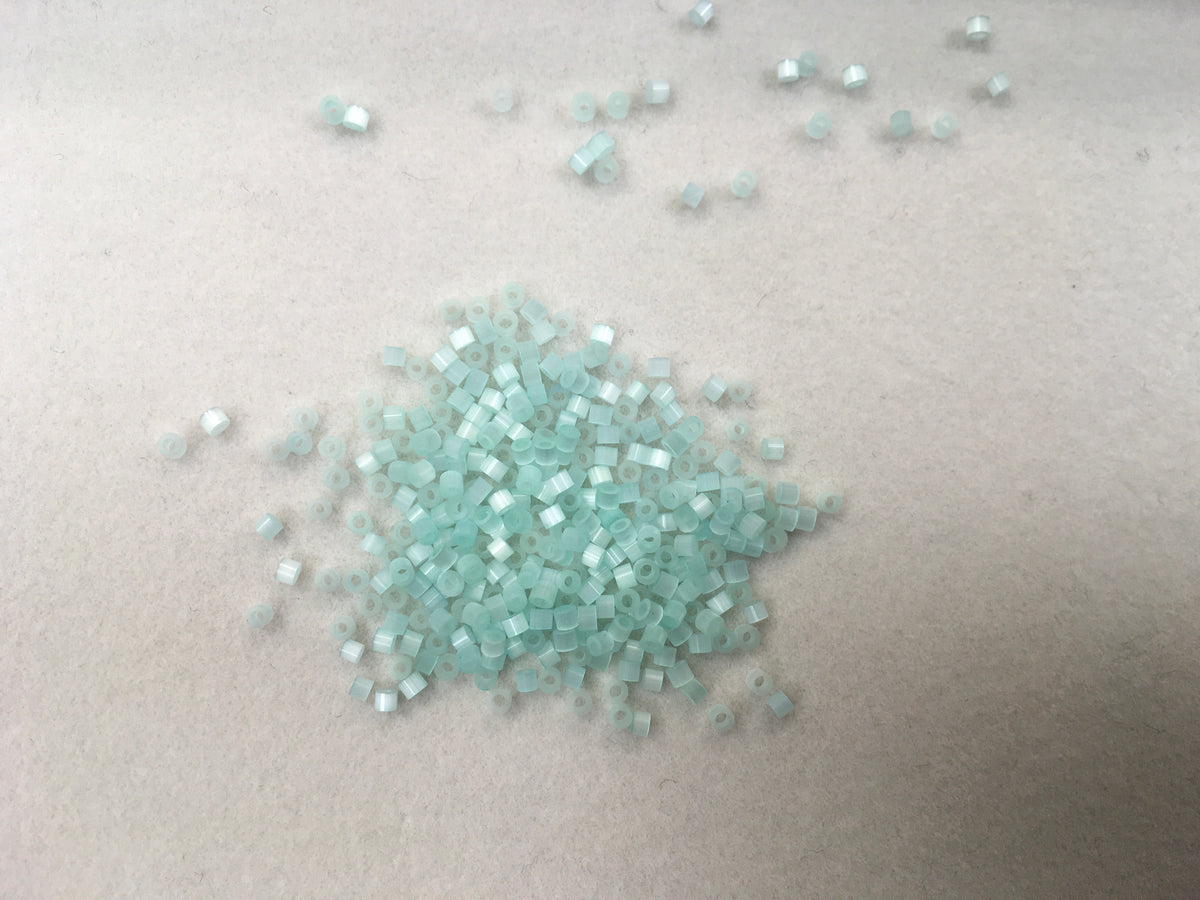 1.6mm Size 15/0 24g tube Cylindica Seed Beads Teal