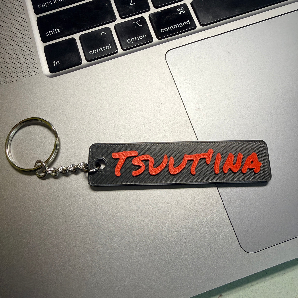 Lingo Keychains Black and Red