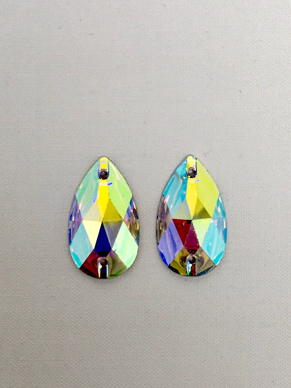 Rhinestone Earring Center Pair